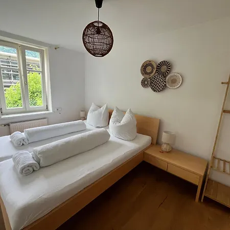 Schiller's Lakeside * ברגנץ